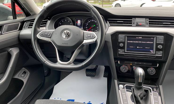 Volkswagen Passat Variant 1.5 TSi ACT Business DSG (2020. 07)