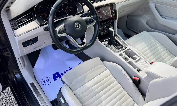 Volkswagen Passat 2.0 TDi SCR Elegance DSG kombi (2020. 02)