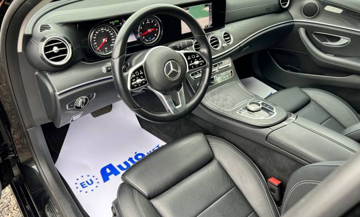 Mercedes-Benz E200T 4Matic 9G-Tronic EQ Boost (2020. 07)