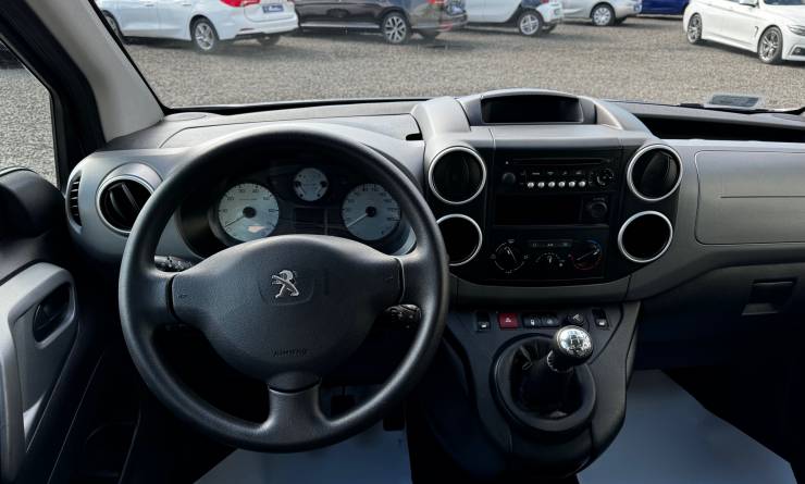 Peugeot Partner Tepee 1.6 BlueHDi Active (2018. 07)