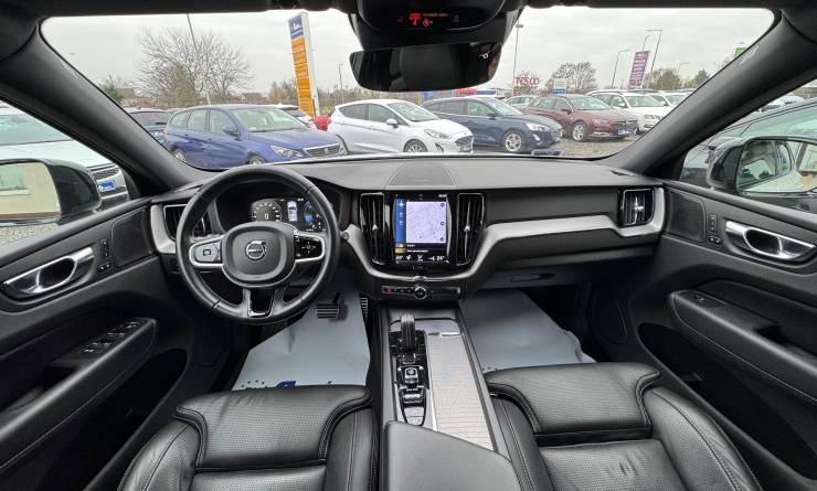 Volvo XC60 2.0 B4 MHEV R-Design Geartronic (2021. 03)
