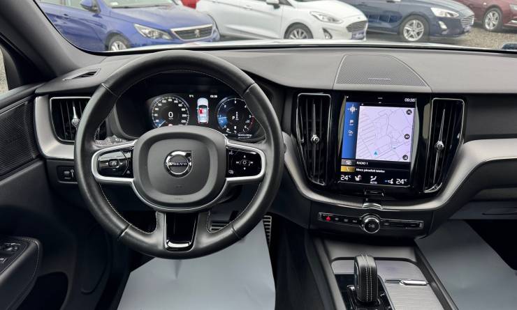 Volvo XC60 2.0 B4 MHEV R-Design Geartronic (2021. 03)