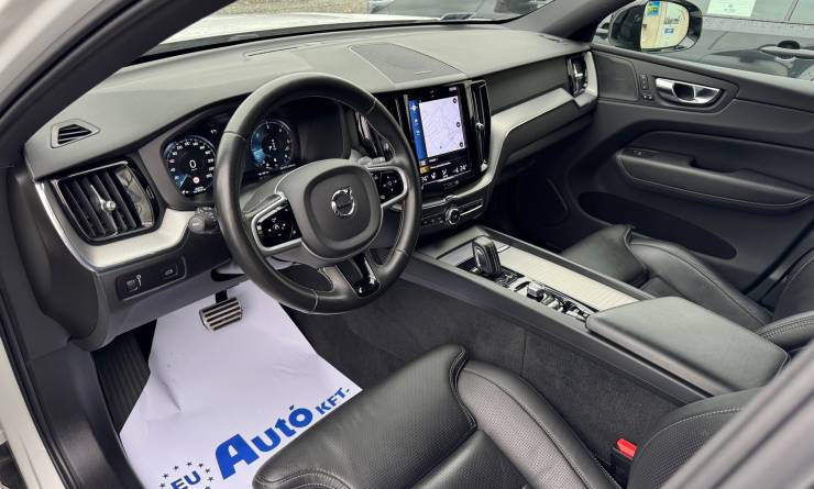 Volvo XC60 2.0 B4 MHEV R-Design Geartronic (2021. 03)