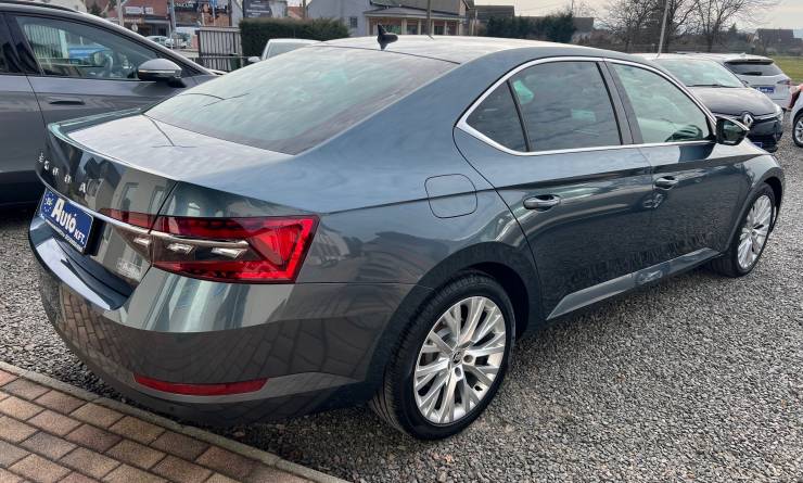 Skoda Superb 2.0 TDi SCR Style DSG (2020. 04)