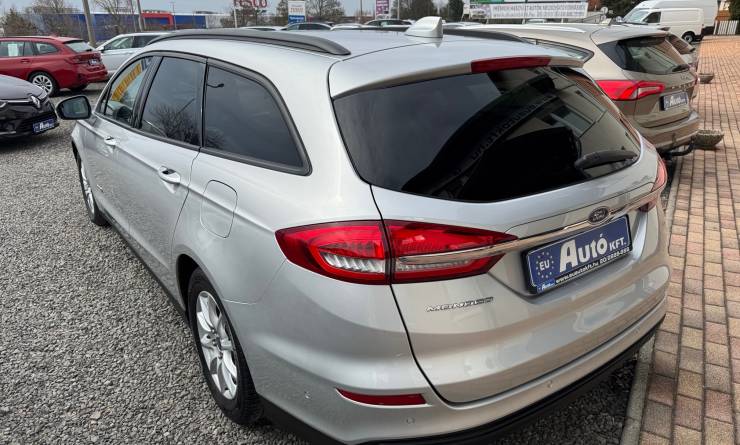 Ford Mondeo 2.0 FHEV Trend Business eCVT (2020. 09)