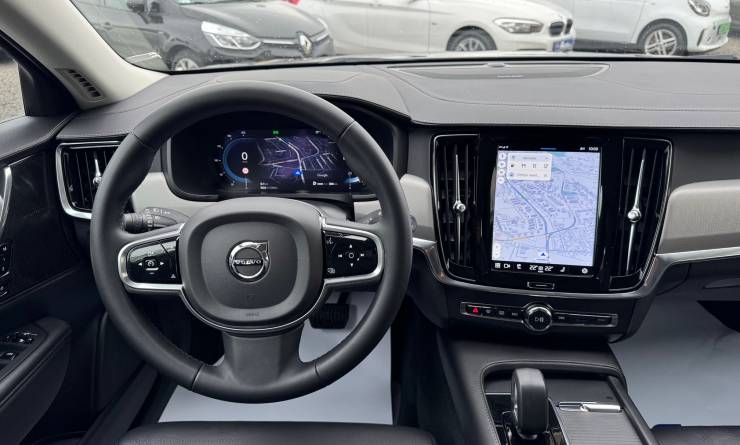 Volvo V90 2.0 B4 MHEV Plus Dark Geartronic (2023. 03)