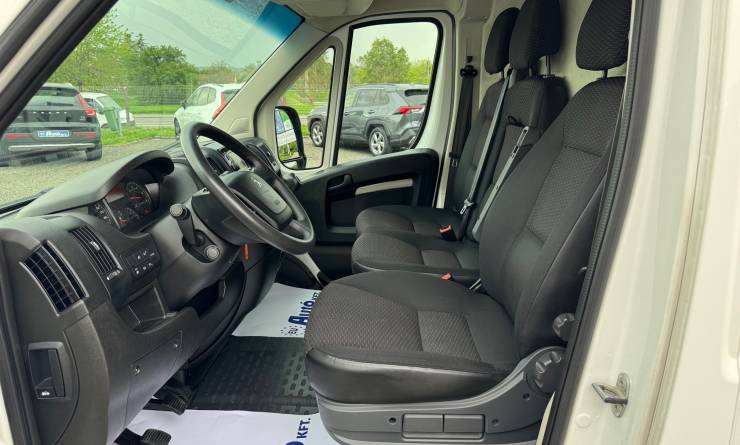 Peugeot Boxer 2.2 BlueHDi 350FT L3H2 Premium (2021. 04)