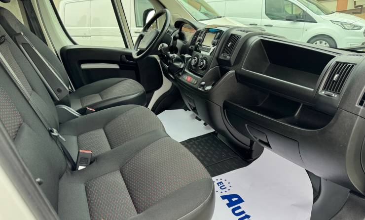 Peugeot Boxer 2.2 BlueHDi 350FT L3H2 Premium (2021. 04)