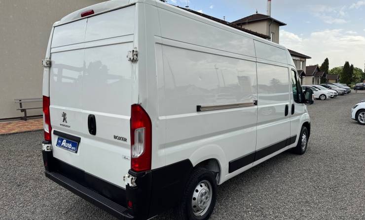 Peugeot Boxer 2.2 BlueHDi 350FT L3H2 Premium (2021. 04)