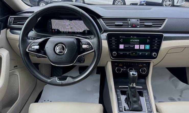 Skoda Superb 2.0 TDI SCR Style DSG combi (2021. 03)