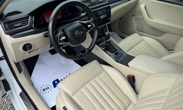 Skoda Superb 2.0 TDI SCR Style DSG combi (2021. 03)