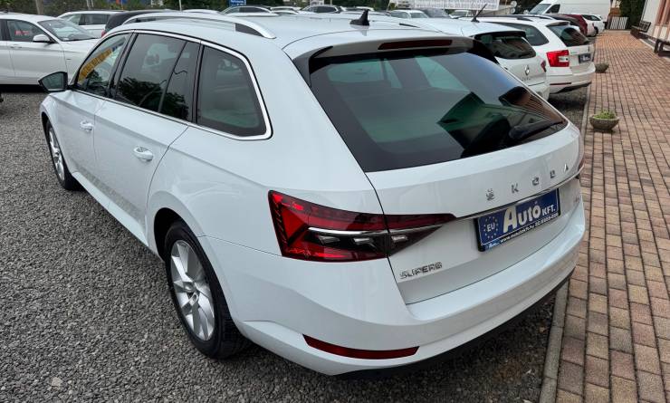 Skoda Superb 2.0 TDI SCR Style DSG combi (2021. 03)
