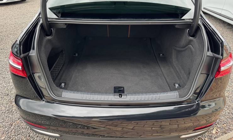 Audi A6 40 TDi Basis S-Tronic (2019. 11)