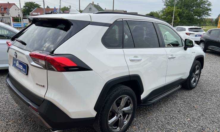 Toyota RAV4 2.5 Hybrid Executive +JBL e-CVT 2WD (2020. 06)