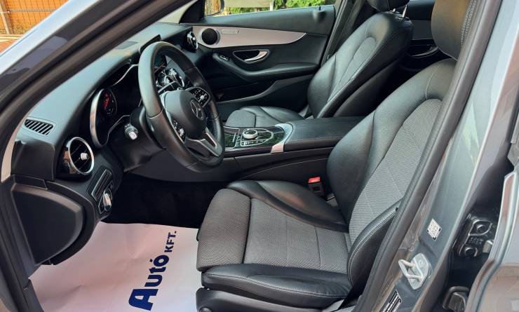 Mercedes-Benz C 300 T e EQ Power 9G-Tronic (2020. 04)