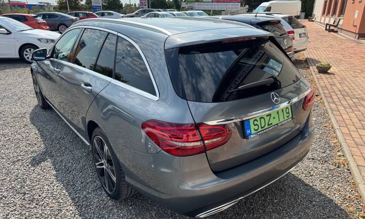 Mercedes-Benz C 300 T e EQ Power 9G-Tronic (2020. 04)