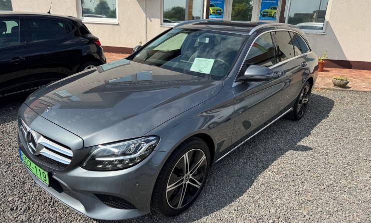 Mercedes-Benz C 300 T e EQ Power 9G-Tronic (2020. 04)