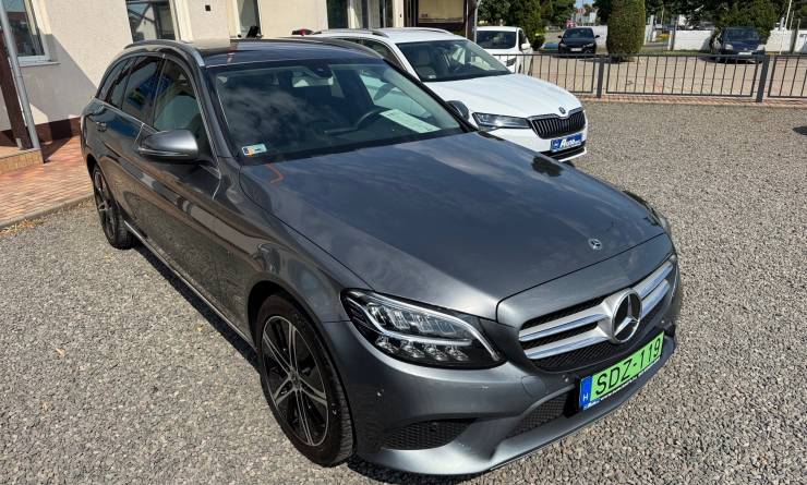 Mercedes-Benz C 300 T e EQ Power 9G-Tronic (2020. 04)