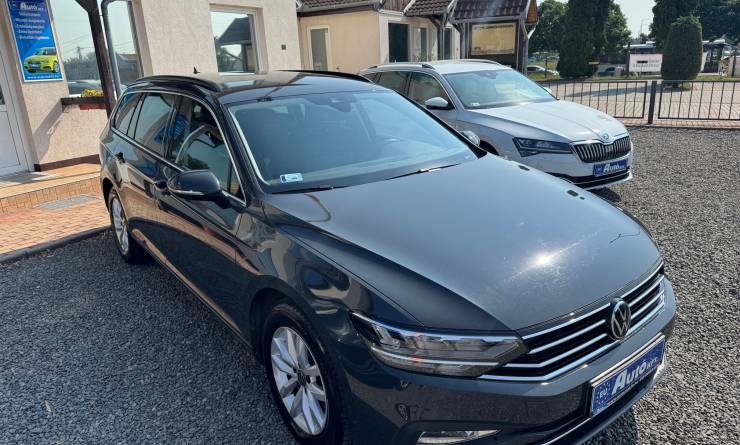 Volkswagen Passat Variant 2.0 TDI SCR Business DSG (2021. 02)