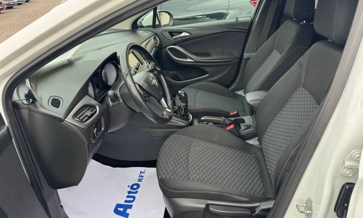 Opel Astra K Sports Tourer 1.6 CDTi Enjoy (2016. 05)