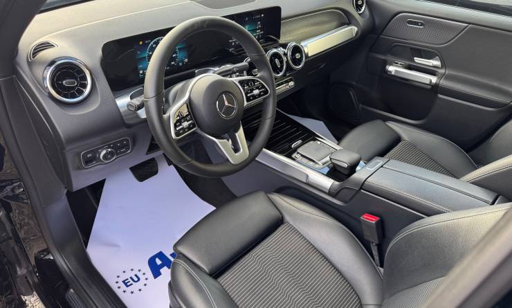 Mercedes-Benz GLB 250 Progressive 4-Matic 8G-DCT (2021. 01)