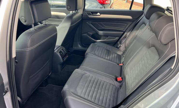 Volkswagen Passat Variant 2.0 TDI SCR DSG Elegance (2021. 05)