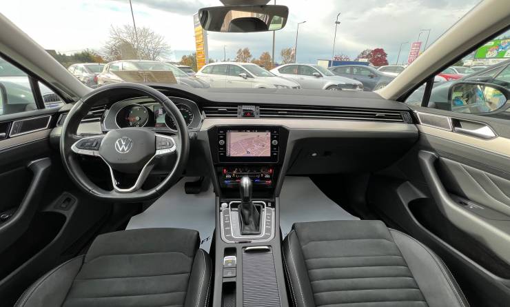Volkswagen Passat Variant 2.0 TDI SCR DSG Elegance (2021. 05)