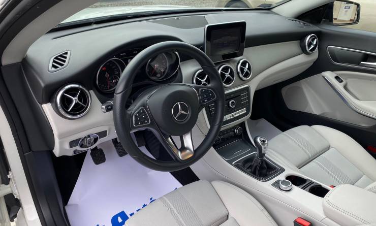 Mercedes-Benz CLA 180 CDI AMG Sport (2017. 08)