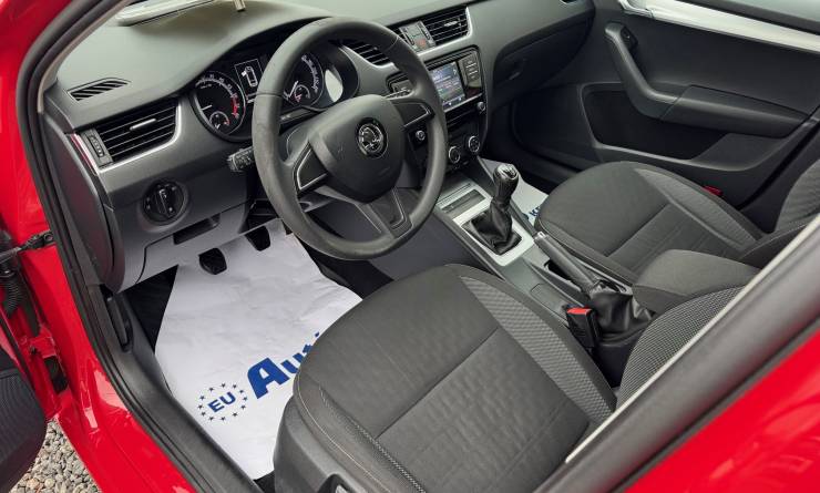 Skoda Octavia Combi 1.6 TDi Ambition (2017. 06)