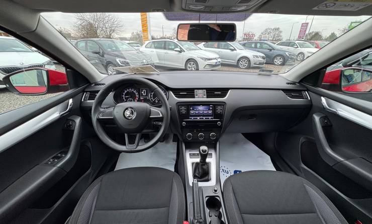 Skoda Octavia Combi 1.6 TDi Ambition (2017. 06)