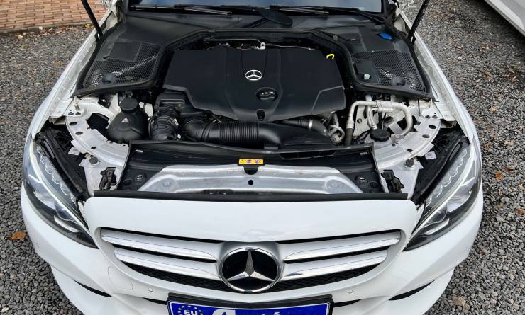 Mercedes-Benz C 220 T d 4Matic 9G-Tronic (2018. 05)