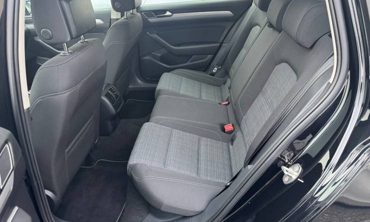 Volkswagen Passat variant 2.0 TDI SCR Business DSG (2020. 11)