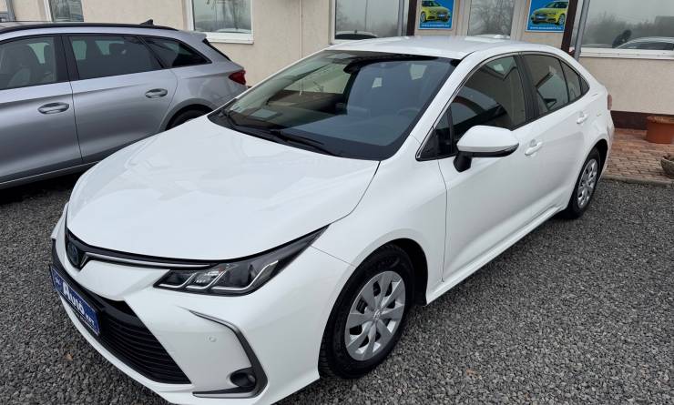 Toyota Corolla Sedan 1.8 Hybrid Comfort Business e-CVT (2022. 11)