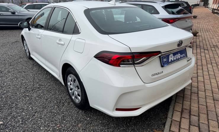 Toyota Corolla sedan 1.8 Hybrid Active e-CVT (2020. 12)