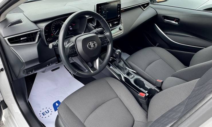 Toyota Corolla sedan 1.8 Hybrid Active e-CVT (2020. 12)
