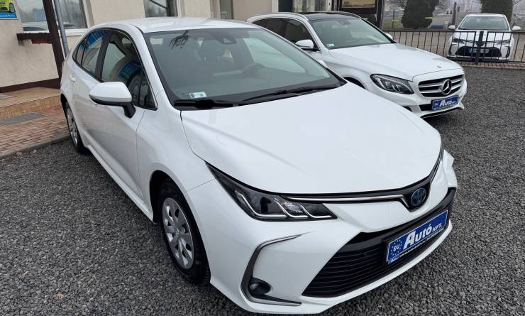 Toyota Corolla sedan 1.8 Hybrid Active e-CVT (2020. 12)