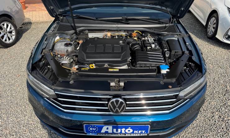 Volkswagen Passat 2.0 TDI SCR Business (2021. 04)
