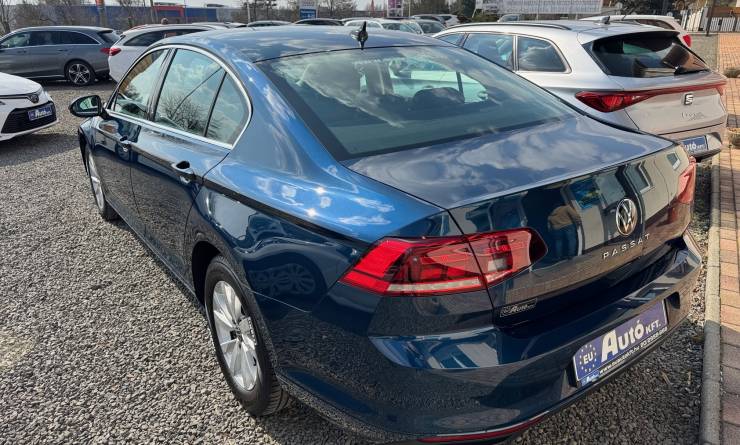 Volkswagen Passat 2.0 TDI SCR Business (2021. 04)