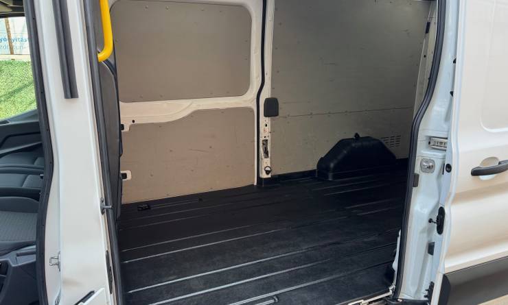 Ford Transit 2.0 TDCi 350 LWB Trend L3H2 (2019. 09)