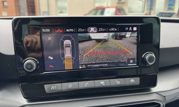 Seat Leon ST 2.0 TDi Style DSG (2022. 08)