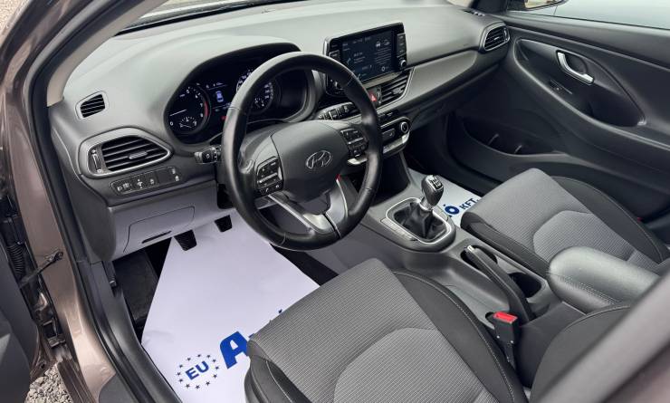 Hyundai I30 1.5 T-GDi Life MHEV (2021. 03)
