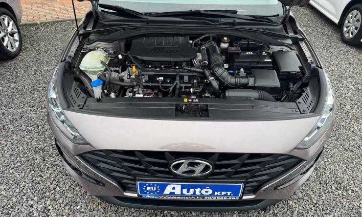 Hyundai I30 1.5 T-GDi Life MHEV (2021. 03)