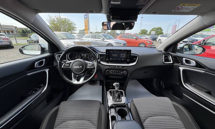 Kia Cee'd SW 1.5 T-GDi Gold DCT (2023. 05)