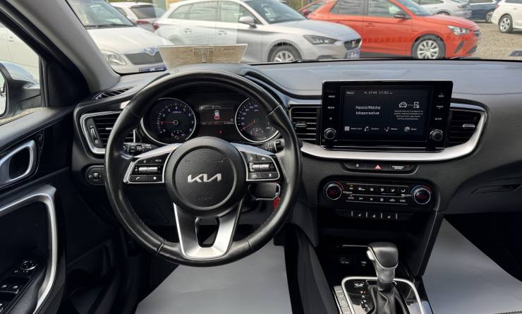 Kia Cee'd SW 1.5 T-GDi Gold DCT (2023. 05)