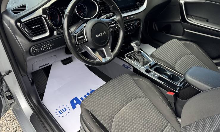 Kia Cee'd SW 1.5 T-GDi Gold DCT (2023. 05)
