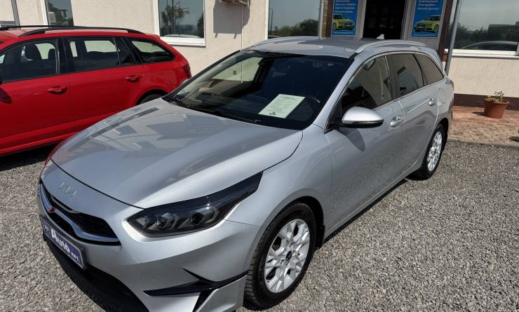 Kia Cee'd SW 1.5 T-GDi Gold DCT (2023. 05)