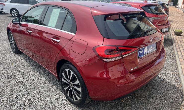 Mercedes-Benz A180 Progressive (2022. 02)
