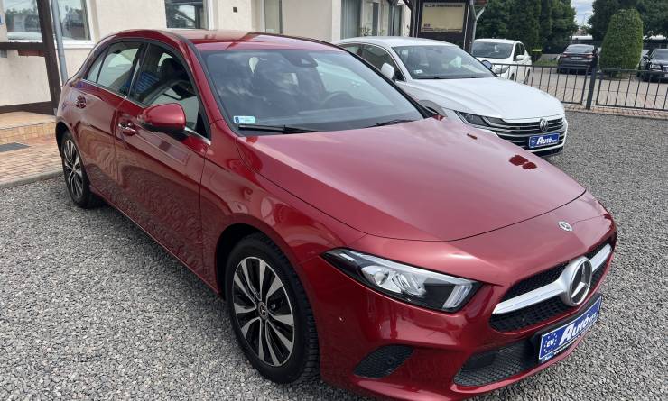 Mercedes-Benz A180 Progressive (2022. 02)