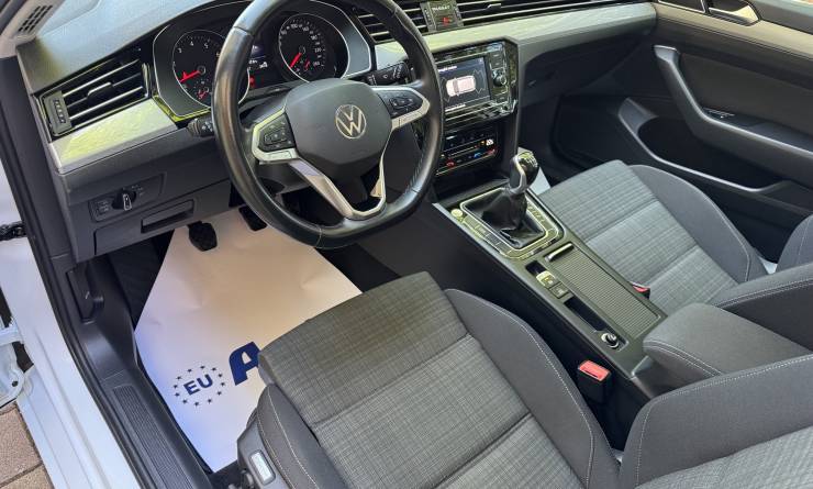Volkswagen Passat Variant 1.5 TSi ACT Business (2022. 07)