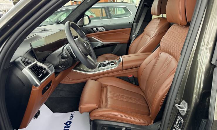 BMW X5 xDrive 50e (2024. 10)